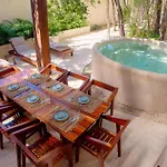T2Pg Chic Apt W Huge Outdoor Area And Plunge La Veleta