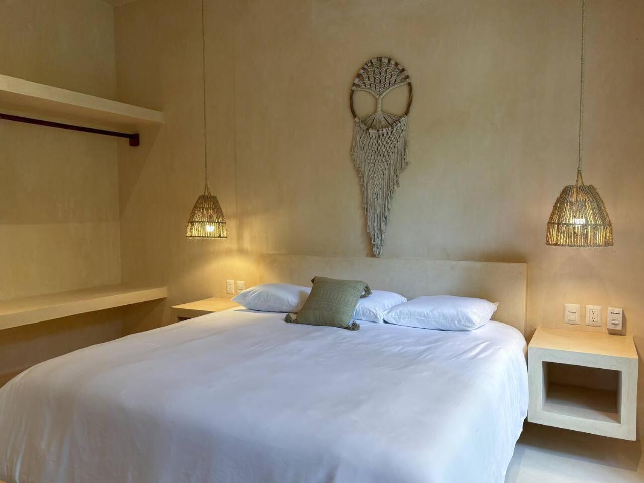 T2pg Chic W Huge Outdoor Area And Plunge La Veleta