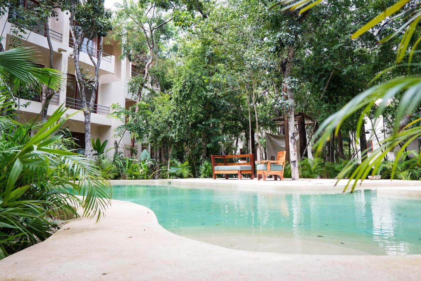 T2pg Chic W Huge Outdoor Area And Plunge La Veleta