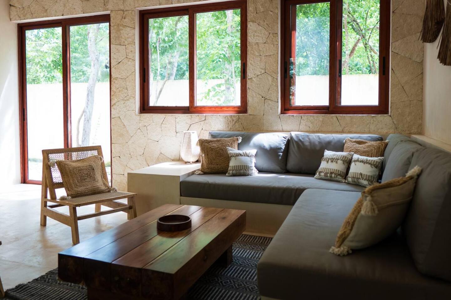 T2pg Chic W Huge Outdoor Area And Plunge La Veleta Apartment Tulum