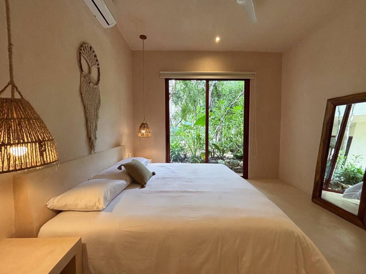 T2pg Chic W Huge Outdoor Area And Plunge La Veleta